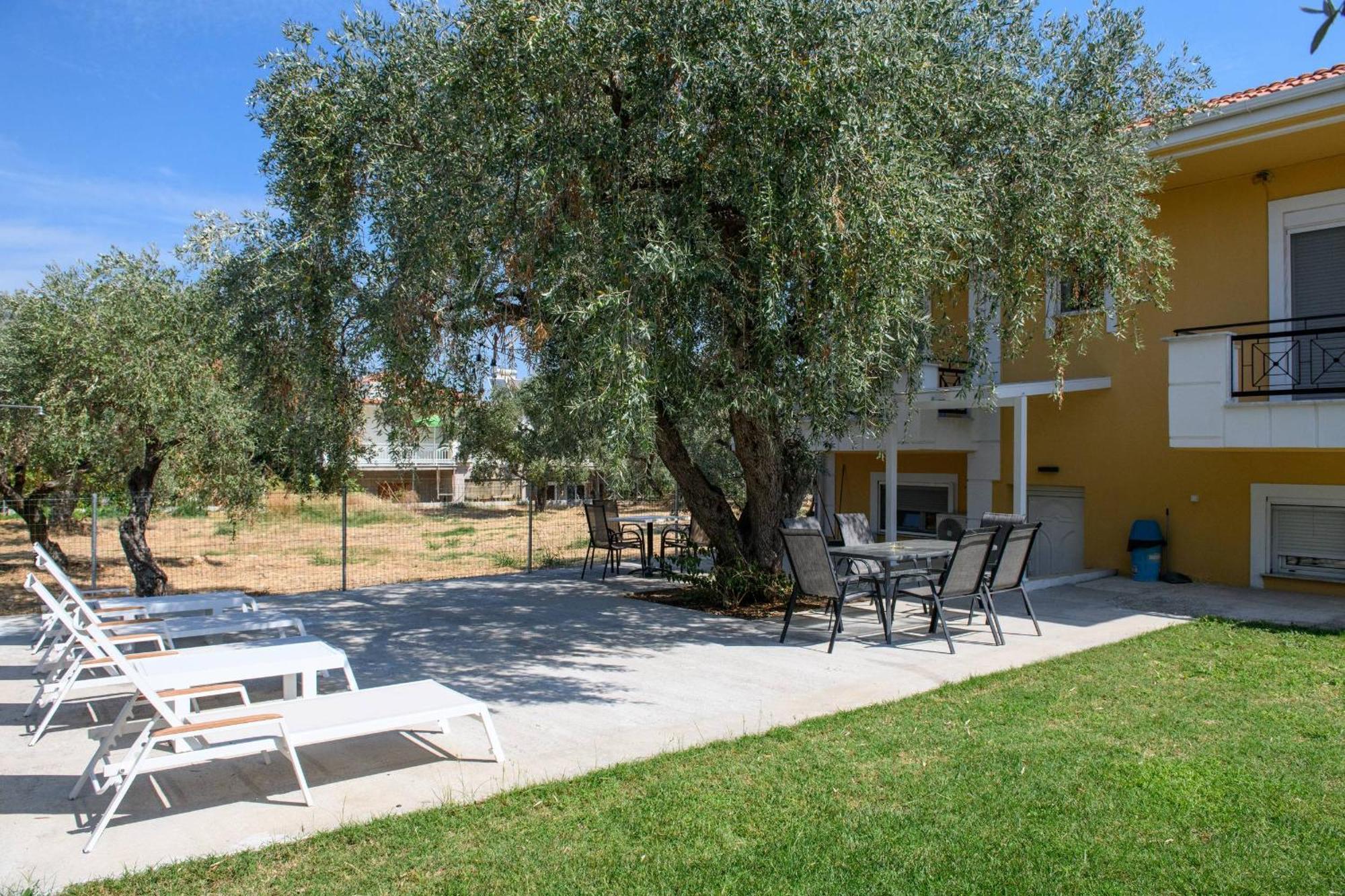 Louloudis Apartments Complex Limenas  Luaran gambar